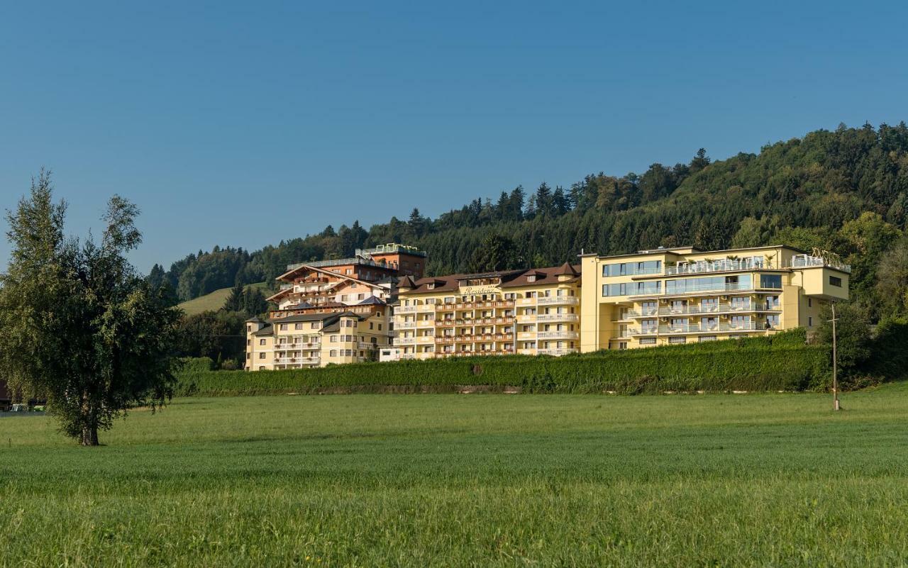Hotel Winzer Wellness & Kuscheln Sankt Georgen im Attergau Luaran gambar