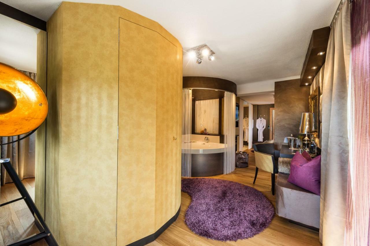 Hotel Winzer Wellness & Kuscheln Sankt Georgen im Attergau Luaran gambar