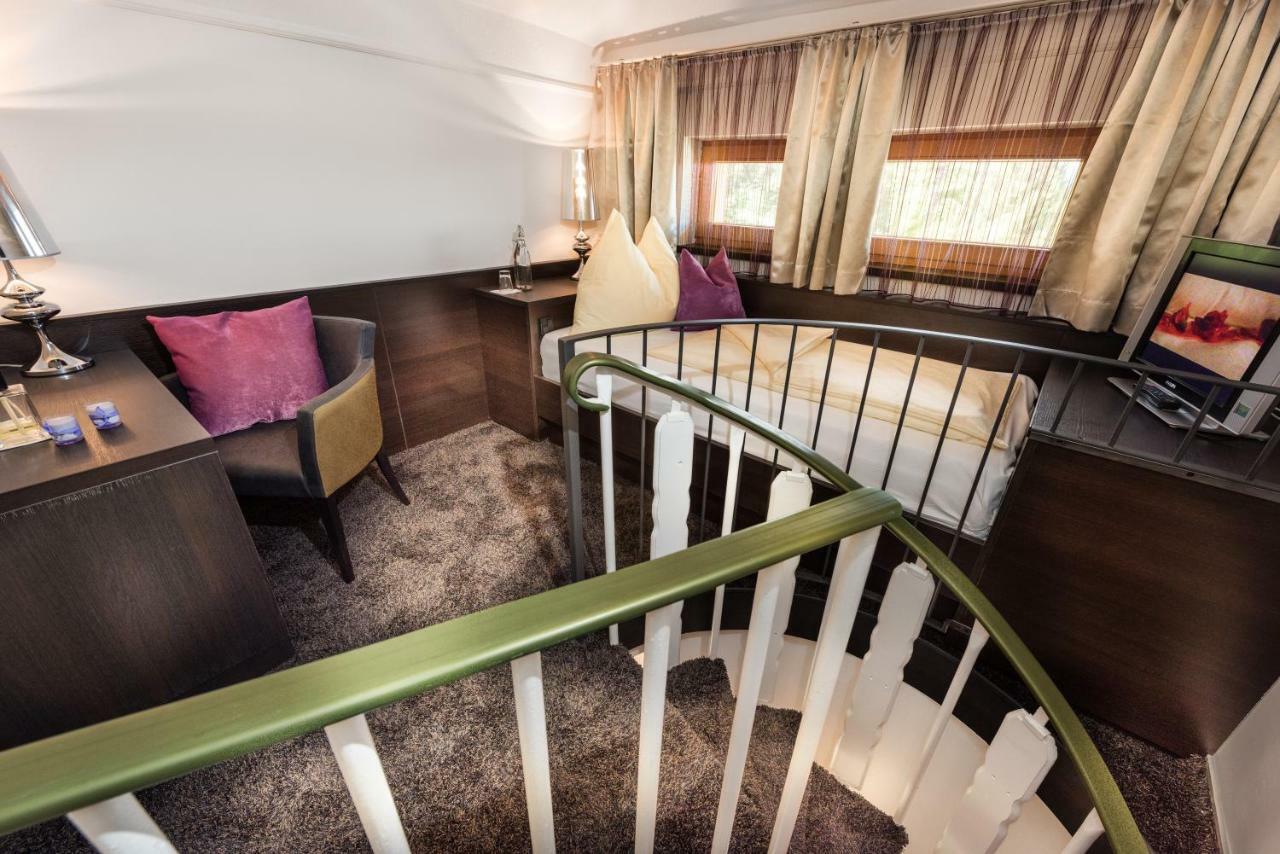 Hotel Winzer Wellness & Kuscheln Sankt Georgen im Attergau Luaran gambar